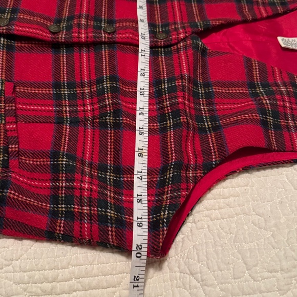 GAP Stewart Tartan Red Vest with Embellished Button-Up Front - Picture 5 of 7